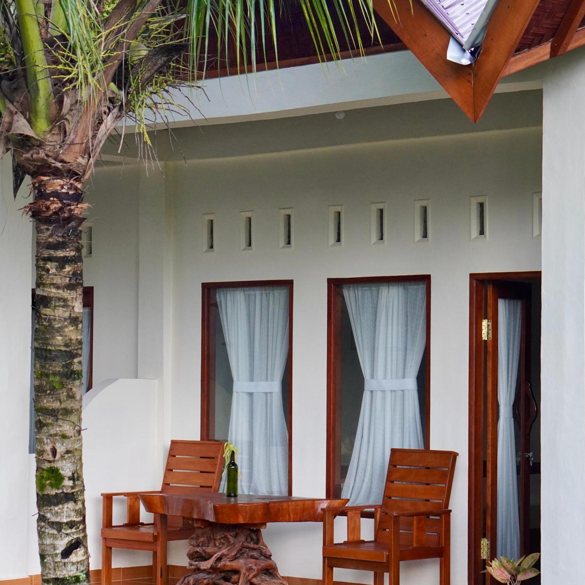 Sumatra Expedition Lodge Bukit Lawang Exterior photo